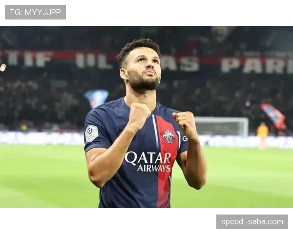 压制对方前锋拉莫斯本季高空解围较上季更具侵略性